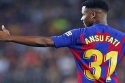 Ansu Fati và bản giao kèo kỳ lạ với Barcelona