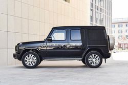 Mercedes-Benz G-Class có thêm phiên bản 'giá rẻ', công suất 255 mã lực
