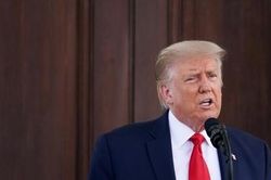 Ông Trump và đối thủ Biden quan điểm khác nhau về COVID-19
