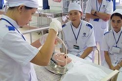 ĐH Y Hà Nội: Điểm chuẩn BS đa khoa tiệm cận mốc 29 điểm