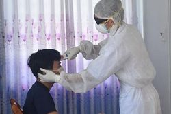 Dịch COVID-19: Thêm 5 ca mắc mới được cách ly ngay sau khi nhập cảnh