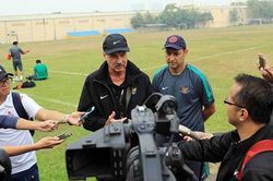 Nhớ Cúp 'con cọp', nhớ ông Alfred Riedl!