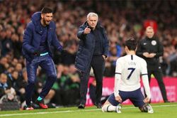Tottenham: Chờ mùa thứ hai rực rỡ của Mourinho
