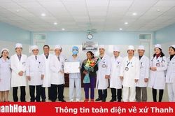 Nữ bác sĩ tận tâm với nghề