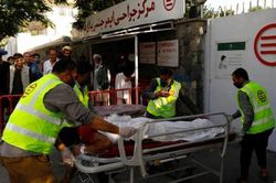 Phó tổng thống Afghanistan thoát chết trong gang tấc sau vụ đánh bom