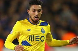 Chuyển nhượng MU 10/9: Kịp mua Sancho cho mùa giải mới, đàm phán với hậu vệ trái Porto