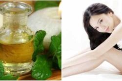 Thêm thứ này vào nước tắm mỗi ngày, da toàn thân 'bật tông' trắng hồng, xinh xắn