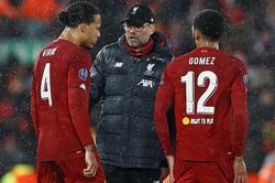 Ngoại hạng Anh sắp khai màn: Làm thế nào để đánh bại Liverpool?