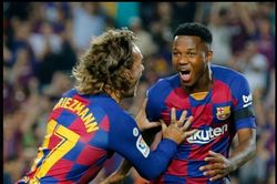 Barca 'trói chặt' thần đồng Fati