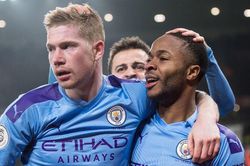 Liverpool dễ bị Man City truất phế ngôi vương