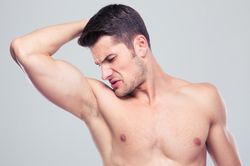 7 cách khắc phục mùi cơ thể tại nhà
