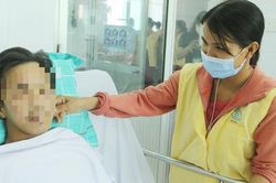 Bệnh nhân bị rắn hổ mang chúa cắn: Có những lúc đã ngấp nghé cửa tử