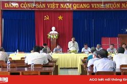 Phú Tân tuyên truyền, đối thoại với người dân về chủ trương sản xuất '2 năm, 5 vụ'