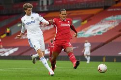 Leeds Utd thua Liverpool ở trận đấu 7 bàn thắng