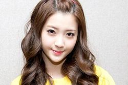 Nhan sắc Choi Yun Jin trước khi đi bán cà phê
