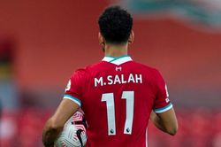 Liverpool đi vào lịch sử Premier League