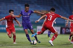 Quế Ngọc Hải phô diễn kỹ thuật cắt bóng đỉnh cao trước mặt thầy Park