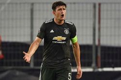 Cầu thủ Harry Maguire liệu có bị MU tước băng đội trưởng