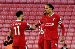 Salah lập hat-trick, Liverpool thắng nhọc sau màn rượt đuổi điên rồ