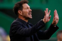 HLV Diego Simeone mắc COVID-19