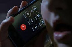 Nghe một cuộc điện thoại, mất ngay 13 tỷ đồng