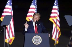 Ông Trump gây sốt vì ý định tranh cử nhiệm kỳ 3