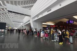 Dịch COVID 19: Đưa hơn 240 công dân Việt Nam từ Malaysia về nước