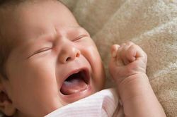 Tưa lưỡi là gì? Cách đánh tưa lưỡi cho trẻ sơ sinh như thế nào?