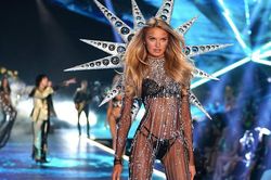 Victoria's Secret bán cổ phần công ty