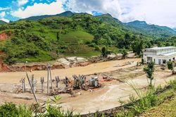 Sẵn sàng sơ tán dân khỏi khu vực có nguy cơ ngập lụt, sạt lở đất đến nơi an toàn