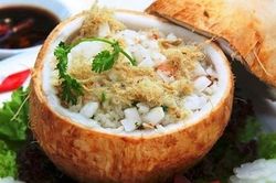 Cơm trái dừa- Món ăn cung đình Huế