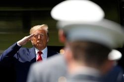 235 cựu tướng lĩnh quân đội Mỹ viết thư ủng hộ TT Trump