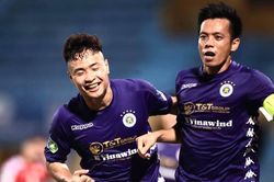Hà Nội 5-1 TP.HCM: Văn Quyết, Quang Hải nhấn chìm TP.HCM