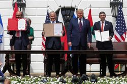 Ông Trump: Thỏa thuận lịch sử Israel với UAE và Bahrain là 'thành tựu vượt trội'