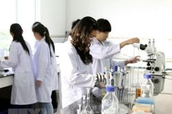 Điểm chuẩn đại học nhóm ngành sức khỏe không được dưới 19 điểm