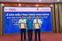 PC Điện Biên: Gắn biển 2 công trình chào mừng Đại hội Đảng và 30 năm thành lập công ty