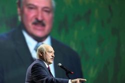Belarus đóng biên giới với Ba Lan và Lithuania