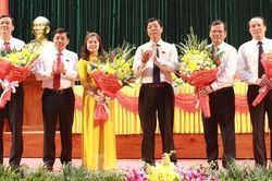 Bắc Giang có thêm hai phó chủ tịch