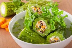 Sai lầm 'chết người' khi ăn mướp đắng, tự hại chính bản thân và gia đình mà không hay