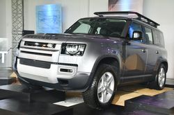 Chi tiết Land Rover Defender 2020 tại Việt Nam