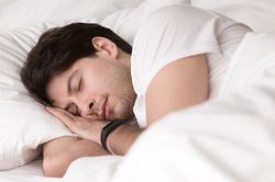 Dấu hiệu cảnh báo nam giới bước vào giai đoạn lão hóa
