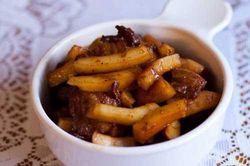 Tuyệt chiêu làm món thịt kho dừa dân dã mà thơm ngon vô cùng