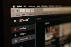 Tính năng picture-in-picture You Tube ngừng hoạt động trên iOS 14