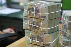 Tiền lương từ năm 2021 có tăng hoặc thay đổi gì không?