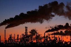 'Người giàu đang lạm dụng ngân sách carbon của Trái Đất'