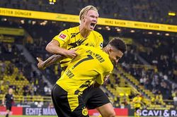 Dortmund: Sức trẻ không thể vô địch