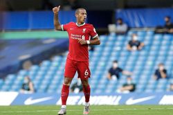Thiago chơi như nào trong trận ra mắt Liverpool?