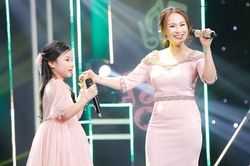 Thu Phượng không dám nhận show vì bệnh