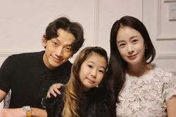 Vợ chồng Kim Tae Hee bị chê xuống sắc trong tiệc thôi nôi của con gái thứ 2