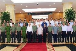 Tập thể Bộ Chính trị làm việc với Ban Thường vụ Đảng ủy Công an Trung ương